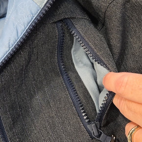 BURTON HAZEL LIVING LINING THERMOLITE FAUX FUR HOOD JACKET. SIZE SMALL. - Picture 8 of 16